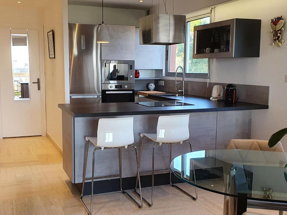 Classy Apartment In Nice With Pool And Private Parking Place Extérieur photo
